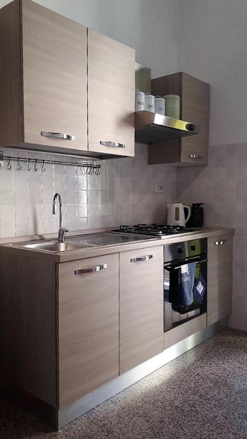 Appartamento Ostiense Piramide Station